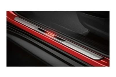 Juego de placas de patada iluminadas originales Nissan 999G6-6Z000 Foto 1 de 2