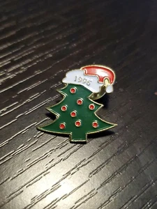 Broche alfiler árbol de Navidad 1996 gn - Imagen 1 de 2