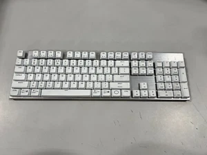 Cooler Master CK552 Wired Gaming Mechanical Keyboard with RGB Backlighting - Bild 1 von 2
