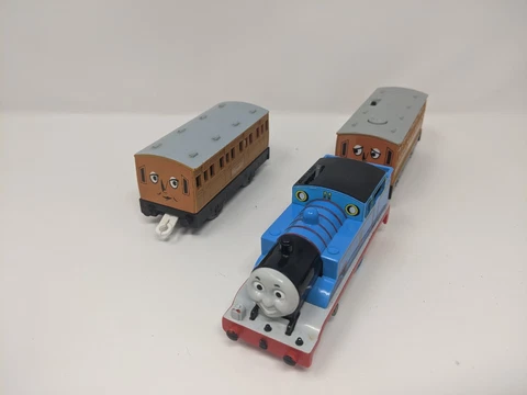 Thomas & Friends Trackmaster Talking Thomas Annie Clarabel TOMY Plarail Train Cover