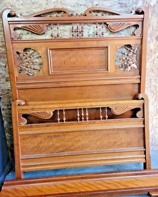 ANTIGUA CAMA CHERRY AMERICAN VICTORIANA ELEGANTE RESPALDO ALTO Foto 1 de 4