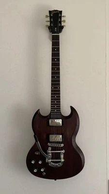 Gibson EE. UU. SGJ 2013 SG Bigsby ¡Embalaje seguro para zurdos! Foto 1 de 4