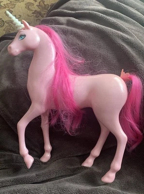 Барби сказочная принцесса розовый блестящий единорог - пони лошадь игрушка Mattel 2011 - Изображение 1 из 2