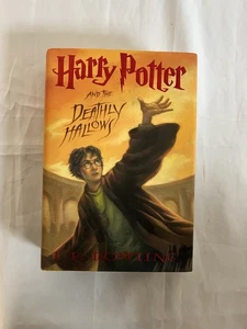 Harry Potter and the Deathly Hallows by J K Rowling (2007 Hardcover) US Version - Picture 1 of 5
