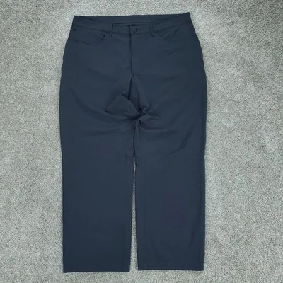 Pantalón Alo Hombre 38R Gris Día y Noche Performance Foto 1 de 4