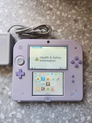 Nintendo - 2DS Handheld  Lavender  U.S VERSION 1 - Image 1 of 4