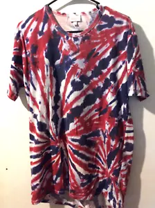 T-shirt Lularoe PICCOLA. Cravatta zebrata rossa, bianca e blu - Foto 1 di 2
