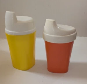 Vintage 80s SIPPY CUP Lot of 2 Gerber? Yellow Orange Spout Lids Hong Kong 4oz - Picture 1 of 8