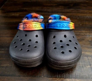 Crocs Unisex Child Classic Lined Spray Dye Clog Black/Multi Color Size Childs 13 - Picture 1 of 10