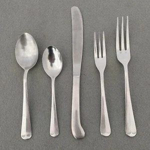 LOT OF 125 PIECES CAPCO STAINLESS STEEL DINING SILVERWARE SET 25 IN EACH BUNDLE - Picture 1 of 12
