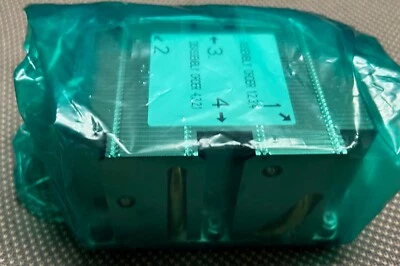 Intel Xeon Silver 4114 SR3GK 2.20GHz J918E170 Socket P 10-Core CPU w/ Heatsink - Image 1 of 3