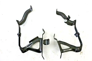 Triumph Street Triple 675 R Halterung Halter Kühler  - Bild 1 von 3