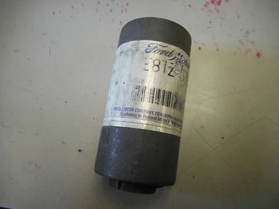 NOS 1988 1989 FORD F250 F350 SPRING REAR BUSHING E8TZ-5781-B - Image 1 of 2