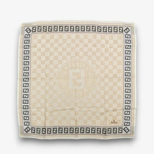 Pañuelo Fendi Vintage Bufanda Cuadros Lujo FF Monograma Pañuelo Cuadrado 19" - Imagen 1 de 4