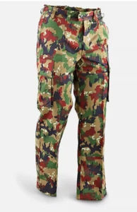 Pantalones de combate genuinos Swiss Army M83 Alpenflage camuflados (40, 80) 28-30 - Imagen 1 de 15