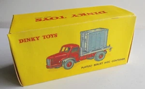 Repro Box Dinky Nr.34 B Plateau Berliet avec Container - Imagen 1 de 2
