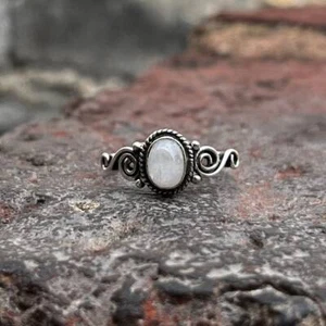 Mondstein Ring Damenring zierlicher Ring Handarbeit Ring 925 Silber Ring Statement - Bild 1 von 4