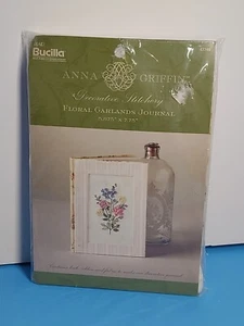 Bucilla Anna Griffin Deko Stickerei Blumen Girlanden Journal 43346 Neu (a) - Bild 1 von 2