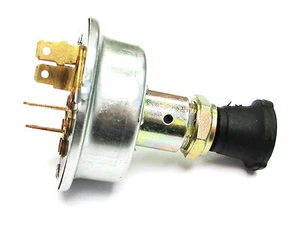 Light Switch for Massey-Ferguson Tractor MF 240 245 250 253 255 265 270 504812M1 - Picture 1 of 2