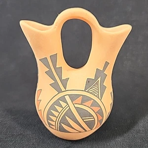 Native American Jemez Pueblo Pottery Wedding Vase Reyes Madalena Artist Signed - Picture 1 of 8