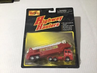Camión de bomberos de metal fundido a presión Maisto Highway Haulers. Foto 1 de 4
