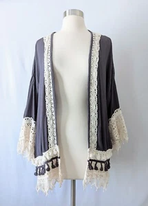 KNOX ROSE Cardigan Kimono Gray Cream Open Front Crochet Trim Boho Festival XS - Picture 1 of 4