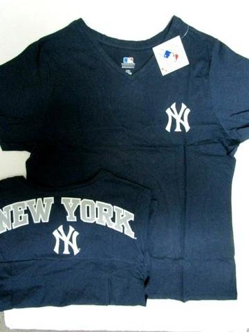 New York Yankees Women's Plus Size  V-Neck T-Shirt New W Tags 3X Cover