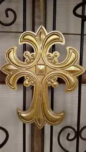 Insegna PASQUA oro CROCE celtica ornata 11" NATALE decorazione parete latta pressata nuova con etichette - Foto 1 di 1