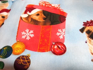 Christmas Dogs Fabric FQ Cotton Fat Quarter Elizabeths Studio Santa Hats QSQ - Picture 1 of 7