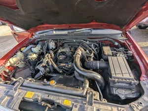 NISSAN NAVARA D40 09/2005-01/2010 AIR CLEANER 2.5L DIESEL YD25 VIN VSK - Picture 1 of 12