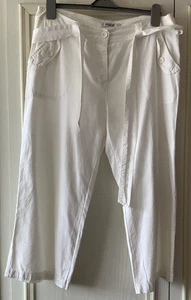 DAMENHOSE ÜBER KNÖCHEL VON M&CO GRÖSSE 16 IN WEISS HERVORRAGENDER ZUSTAND - Bild 1 von 5