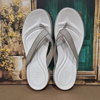 Sandalia deportiva Crocs para mujer talla 10 Capri V doble comodidad beige chanclas Foto 1 de 4