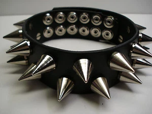 GARGANTILLA DE CUERO PESADA PICOS DE CONO BULLDOG NEGRO METAL...(MDLC0314)... GRIM - Imagen 1 de 7
