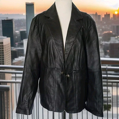 Chaqueta de cuero genuino Lane Bryant negra con cierre de corbata talla 18/20 puntada forrada # Foto 1 de 4