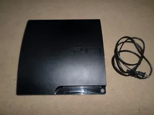 Sony PlayStation 3 Slim 160GB Black Console CECH-3001A - Picture 1 of 3