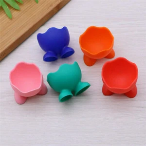 New 5Pcs Set Silicone Egg Cup Holders Kitchen Breakfast Boiled Eggs Serving Cups - Picture 1 of 8