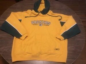 Green Bay Packers NFL Football Medium Green & Yellow Hoodie Sweatshirt - Picture 1 of 8