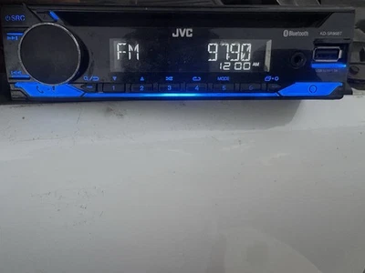 Receptor AM/FM/CD JVC Mobile KD-SR85BT Single-DIN en tablero con Bluetooth Foto 1 de 4