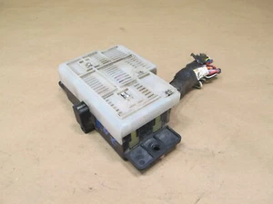 🥇84-89 NISSAN Z31 300ZX INTERIOR UNDER DASH FUSE RELAY BOX MODULE OEM - Picture 1 of 13