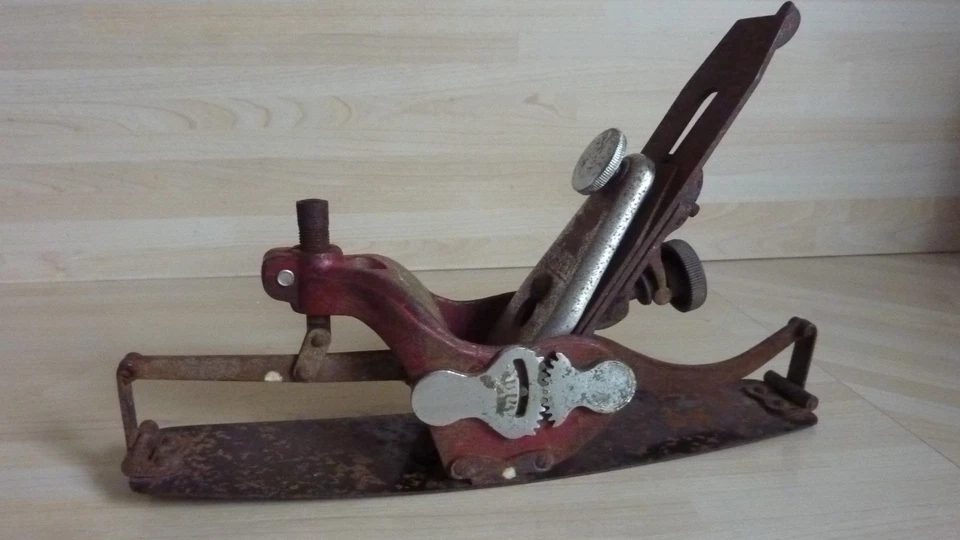 Rare ancien rabot complexe Darex - Objet de collection. - Photo 1/4