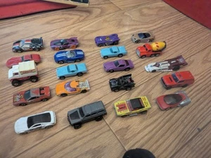 Lot Of 20 Vintage 70s, 80s More Hot Wheels And Matchbox Die Cast Cars And Trucks - Picture 1 of 8