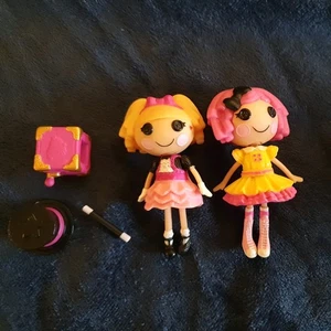 2x Lalaloopsy Mini Puppen - Misty Mysterious (1. Auflage) & Krümel Zuckerkeks - Bild 1 von 9