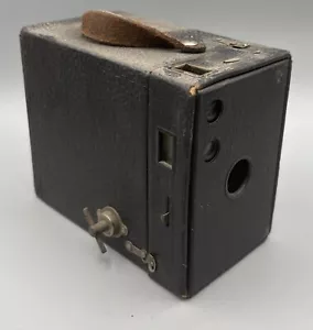 Kodak Brownie 2A Antique Box Camera - Picture 1 of 4