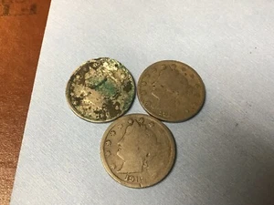 3 Cull, Dated & Undated, Liberty Head V Nickels, 3 Coins Per Lot - Picture 1 of 4