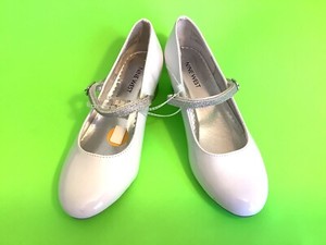 nine west silver trainers