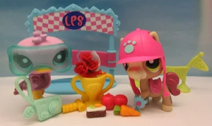 LITTLEST PET SHOP RARE #2085 2087 PINK OSTRICH & HORSE ORIGINAL HELMET GOGGLES - Picture 1 of 12
