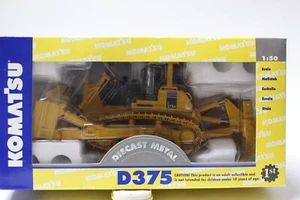 Komatsu D 375A Steel Tracked Bulldozer 'First Gear' 1:50 Scale - Picture 1 of 16