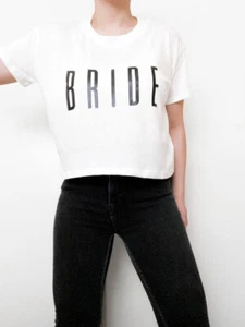Braut Crop T-Shirt. Junggesellinnenabschied Geschenke. Bridal Shower Shirts. Wein Shirts - Bild 1 von 4