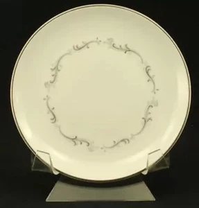 ROYAL DOULTON ENGLAND BONE CHINA H 4947 CORONET 6 1/4" BREAD & BUTTER PLATES - Picture 1 of 1