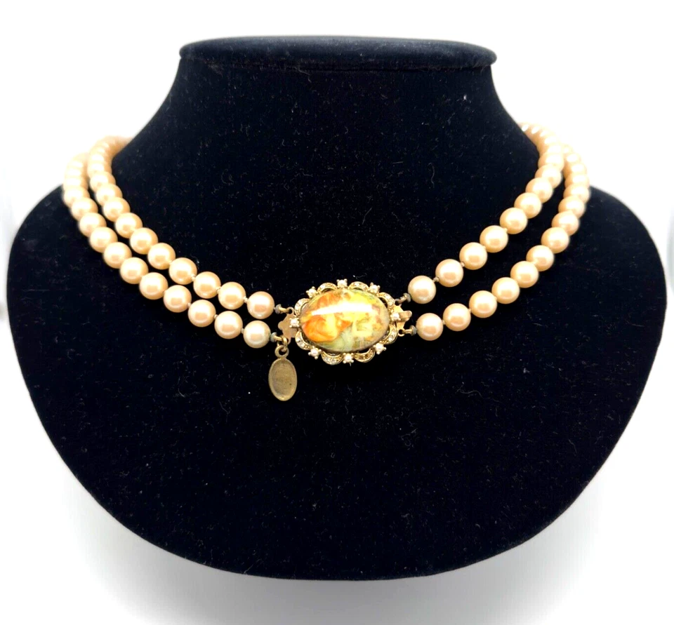 Hermoso collar con cuentas blancas de Michal Negrin único #361# Foto 1 de 4